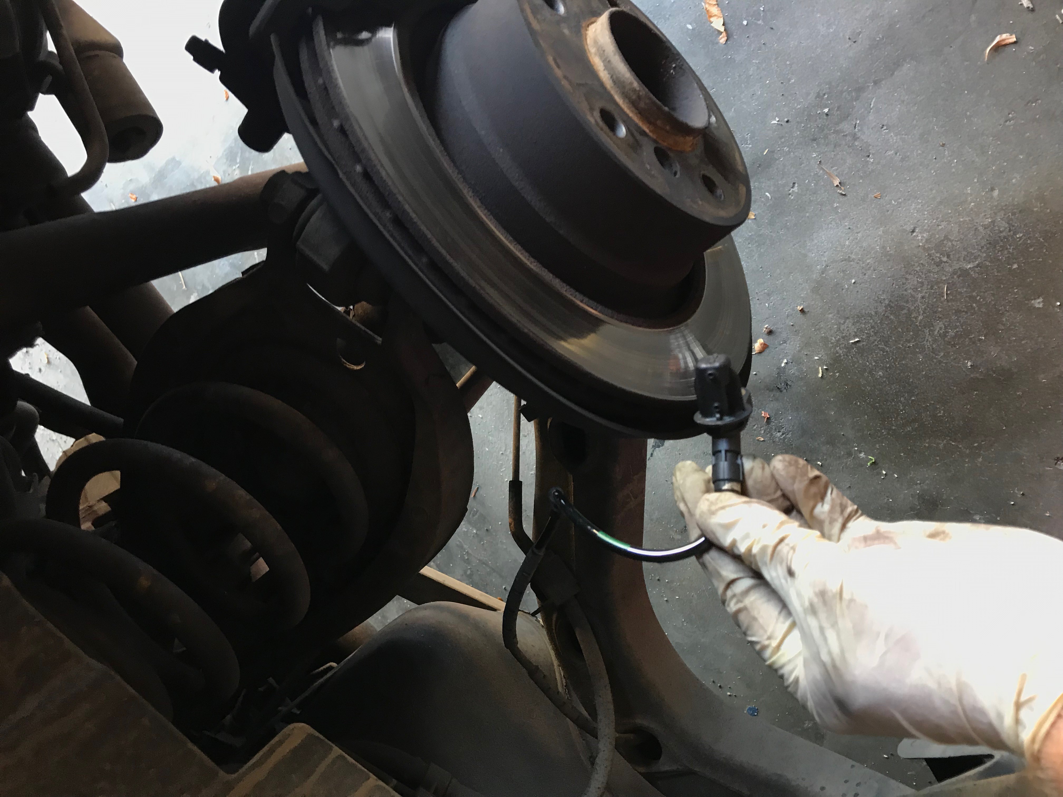 BMW e86 Z4 ABS/Wheel Speed Sensor Help