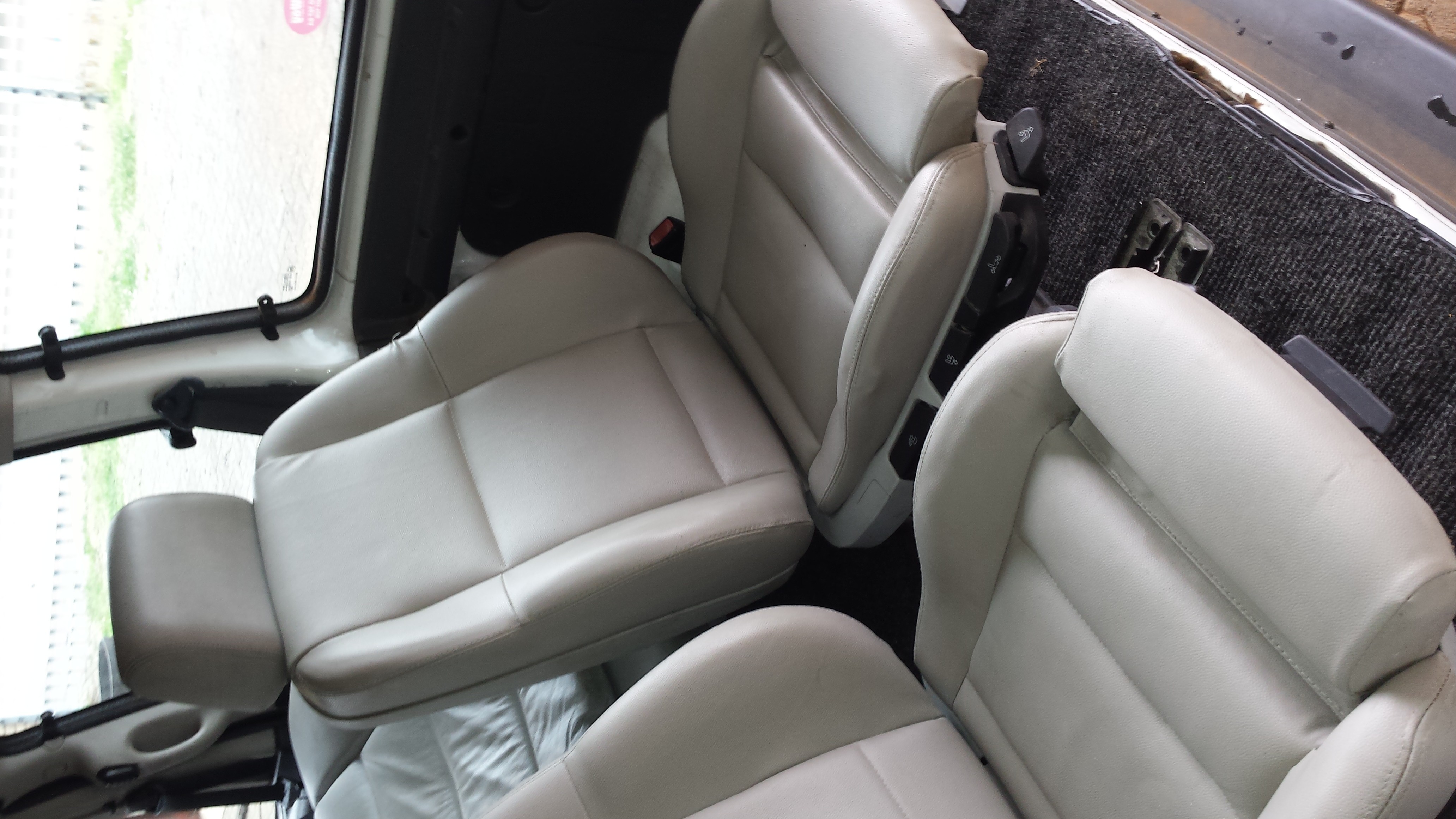 New seats for the e36 BMWFanatics