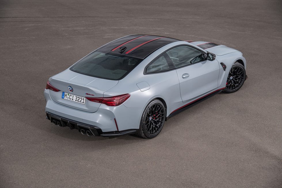 2023-bmw-m4-csl-117-1652905674.jpg