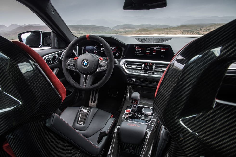 2023-bmw-m4-csl-125-1652905676.jpg