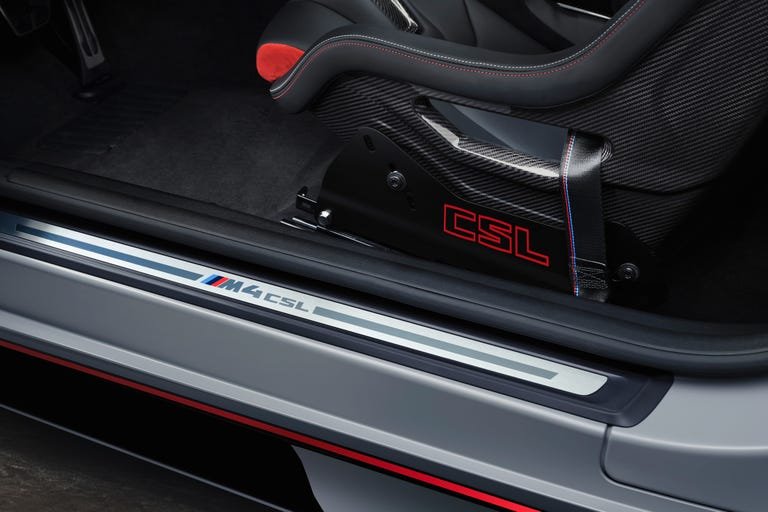 2023-bmw-m4-csl-140-1652905683.jpg