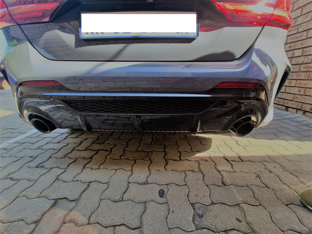 Tail Pieces on Car.jpg
