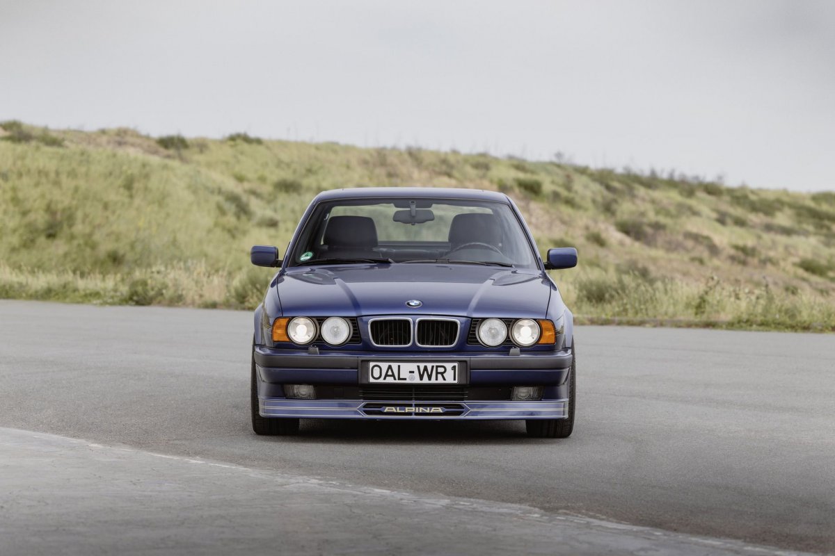 alpina-b10-e34-00.jpg