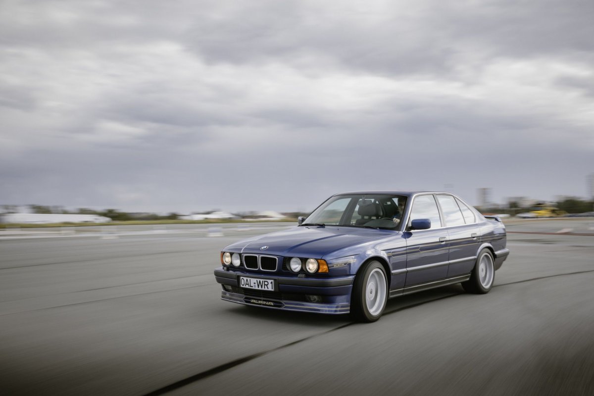 alpina-b10-e34-10.jpg