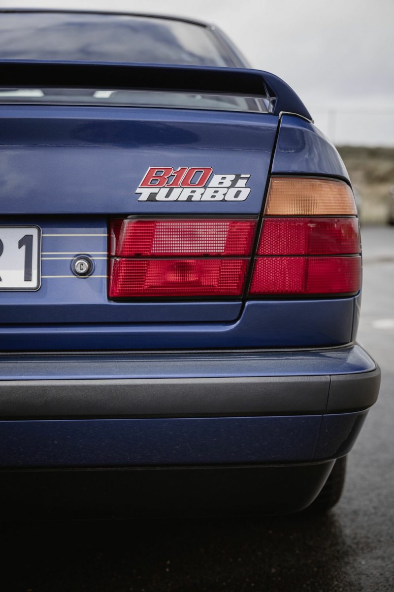 alpina-b10-e34-17-scaled.jpg