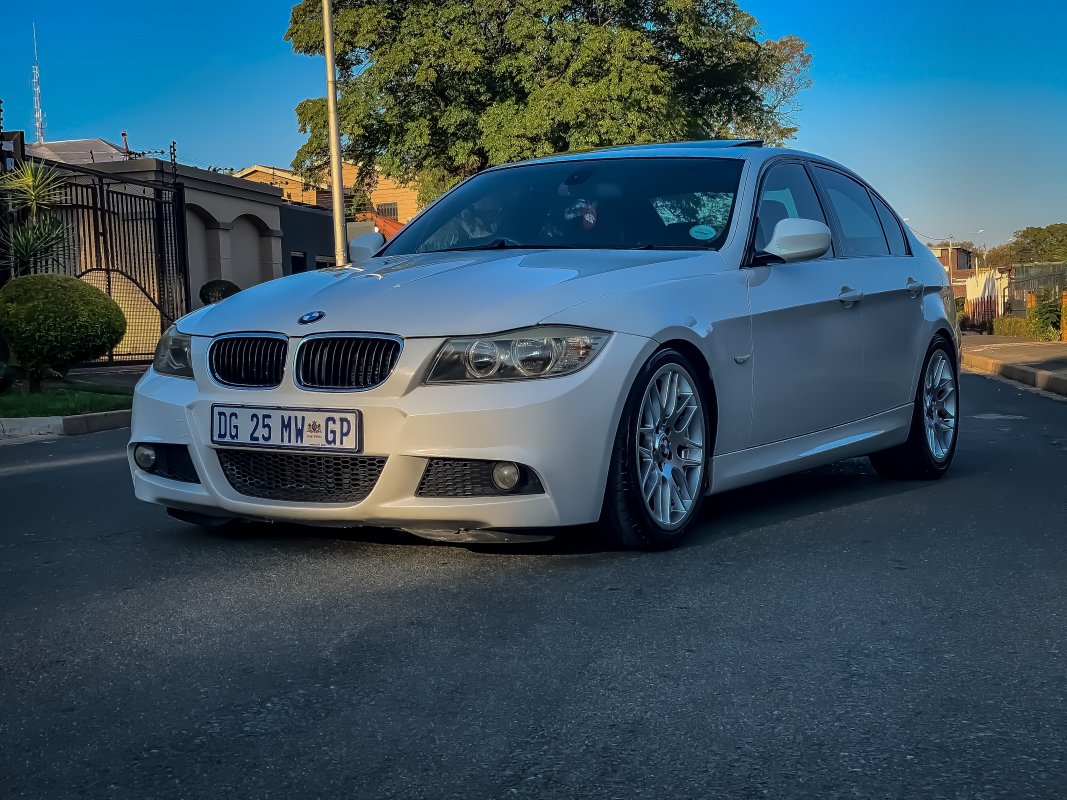 320d front view.jpg