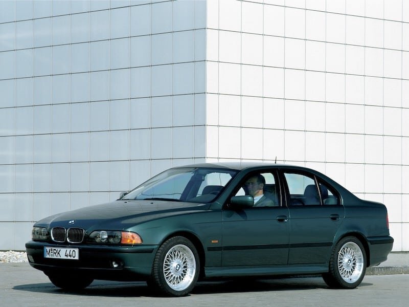 BMW_E39_Style_5_Wheels.jpg