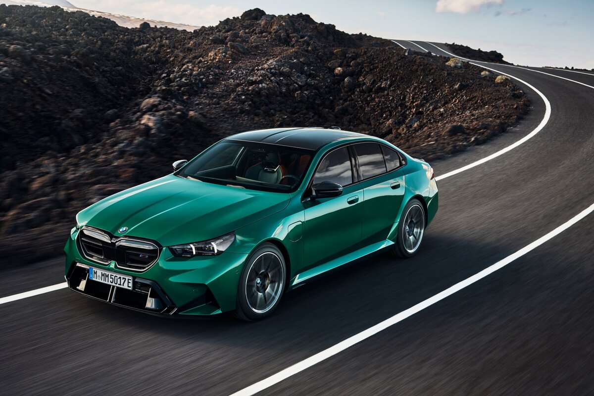 P90557399_lowRes_the-all-new-bmw-m5-0.jpg