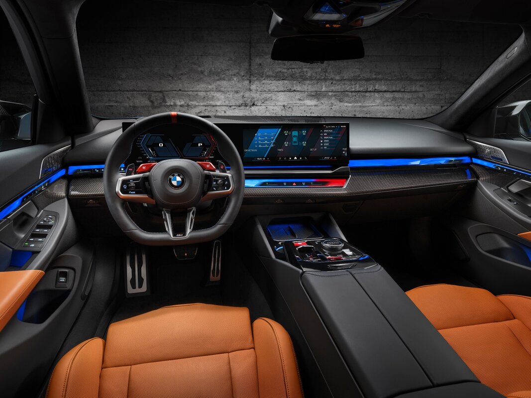 P90557436_lowRes_the-all-new-bmw-m5-0.jpg