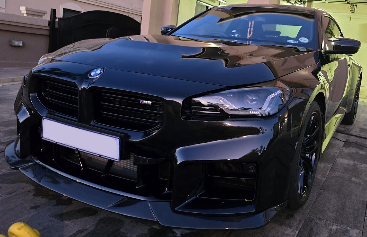M2.jpg