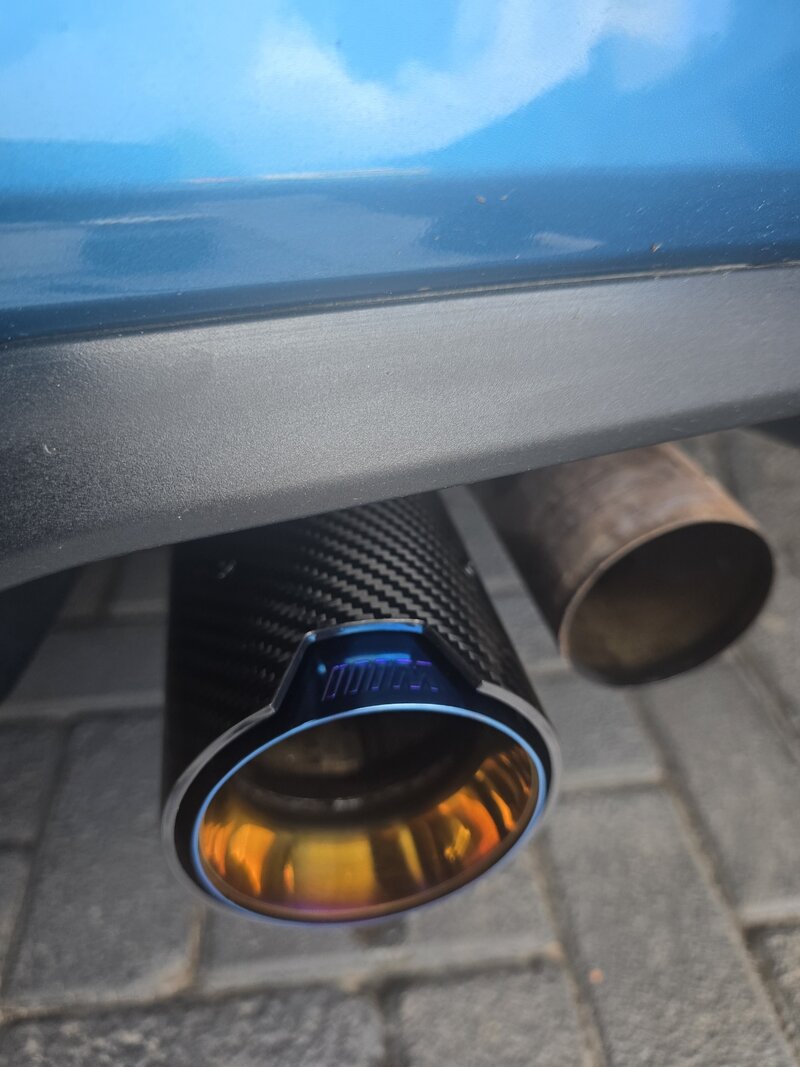 2 Pipes.jpg
