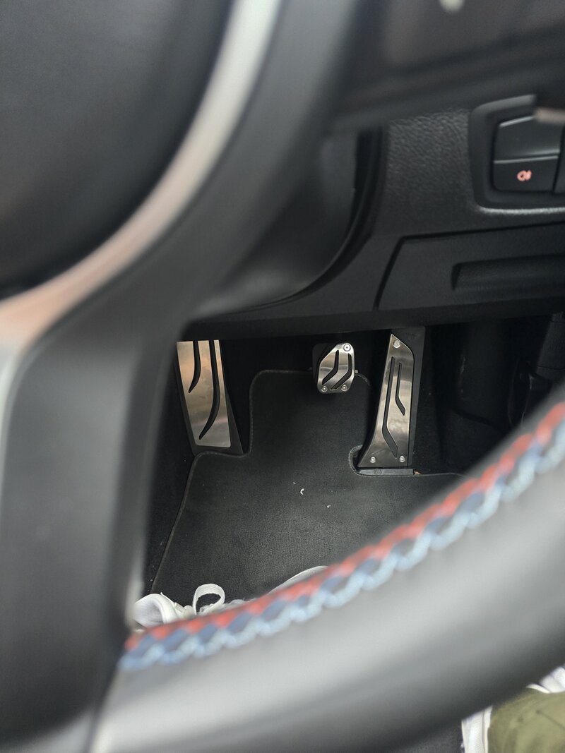 8 Steering.jpg
