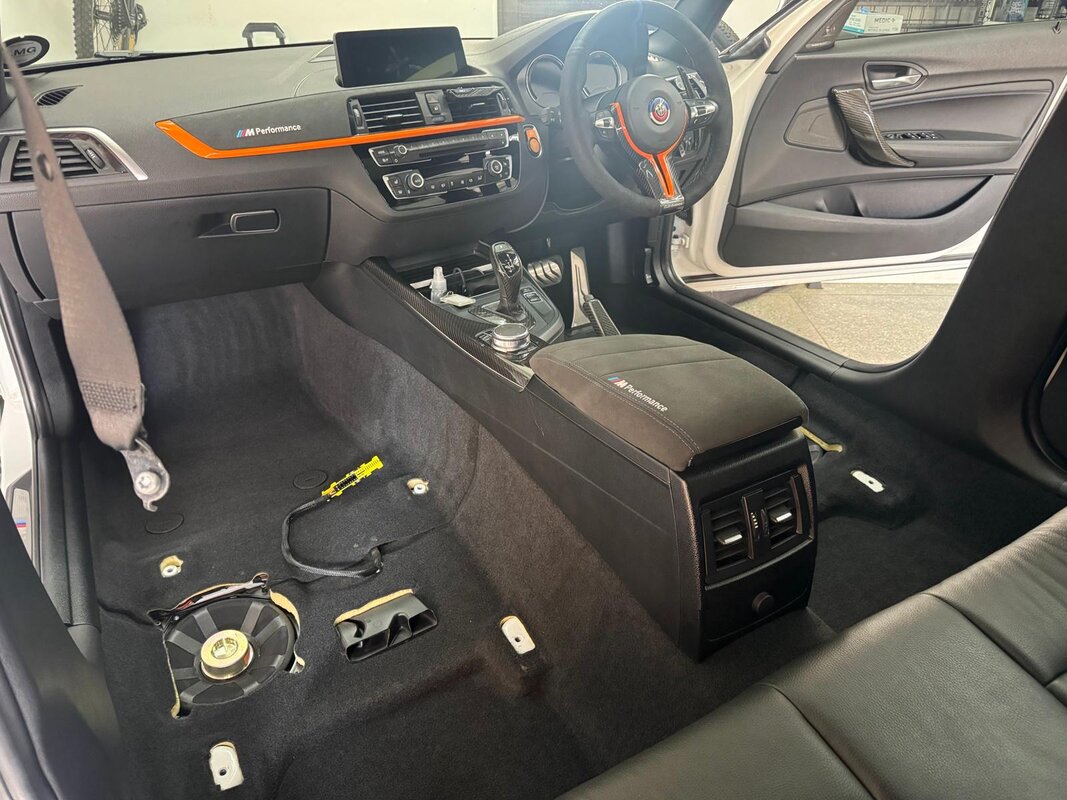 WhatsApp Image 2026-01-01 at 15.10.25 (2).jpeg