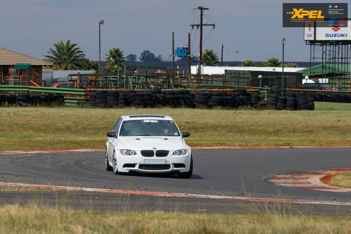 BMW2026TT2-0367-1 (Large).jpg