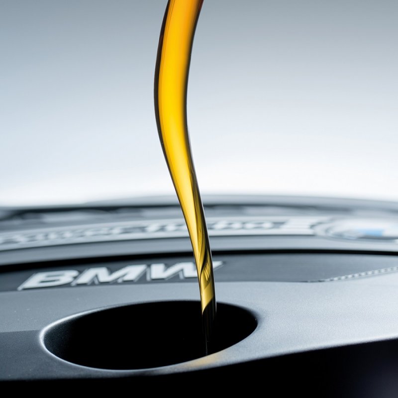 724738 BMW CS 50� Value Service.jpg