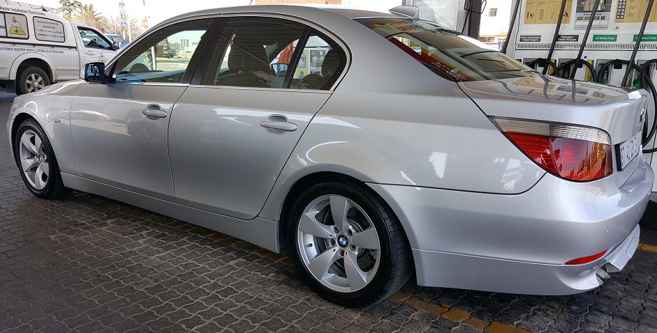 bmw 530d_729065644.jpg