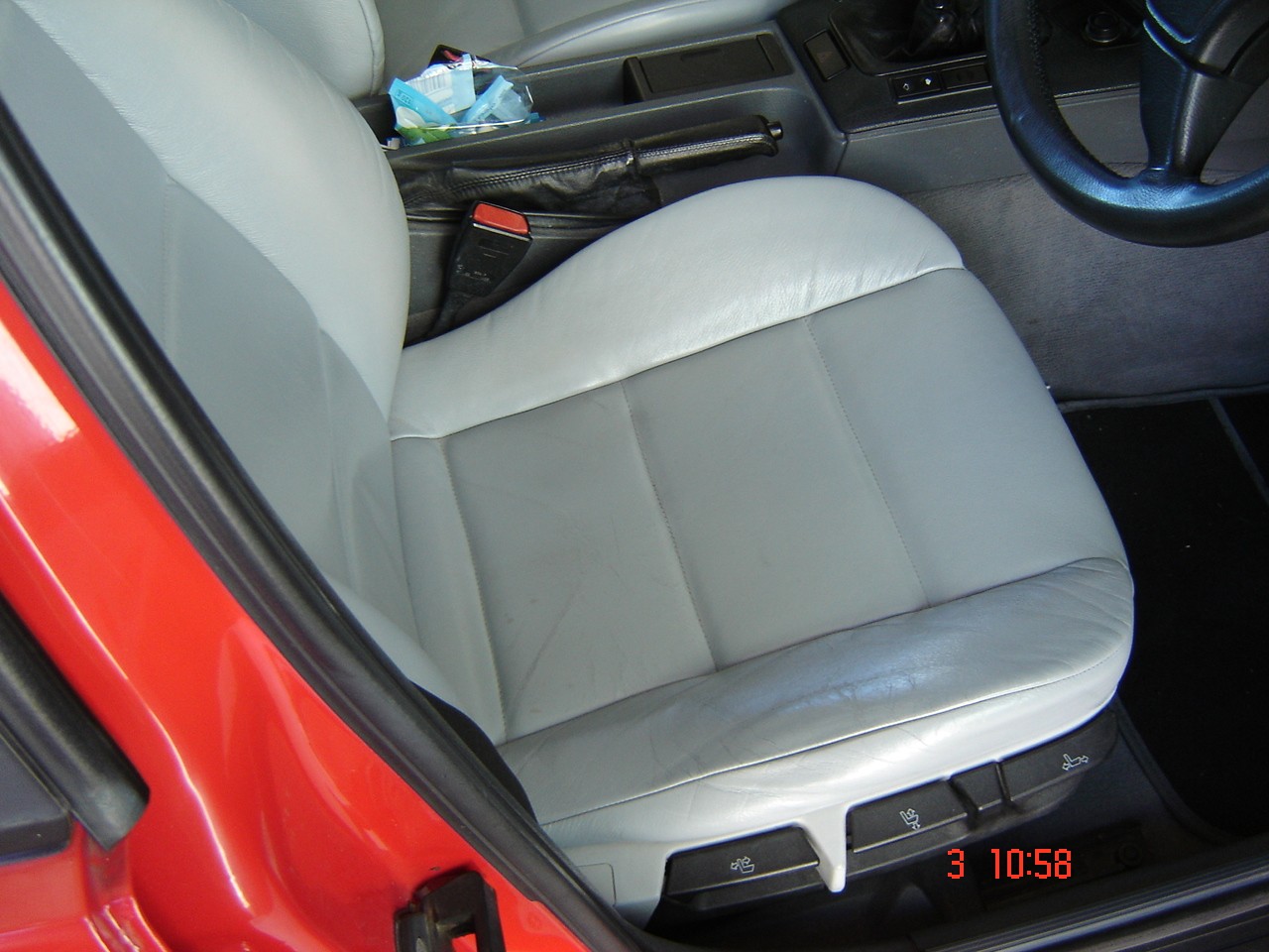 e36 318is 001_8289129026.jpg