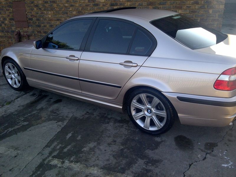 bmw320d special edition_6424663383.jpg