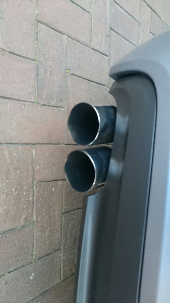 tailpipes2_4405648373.jpg