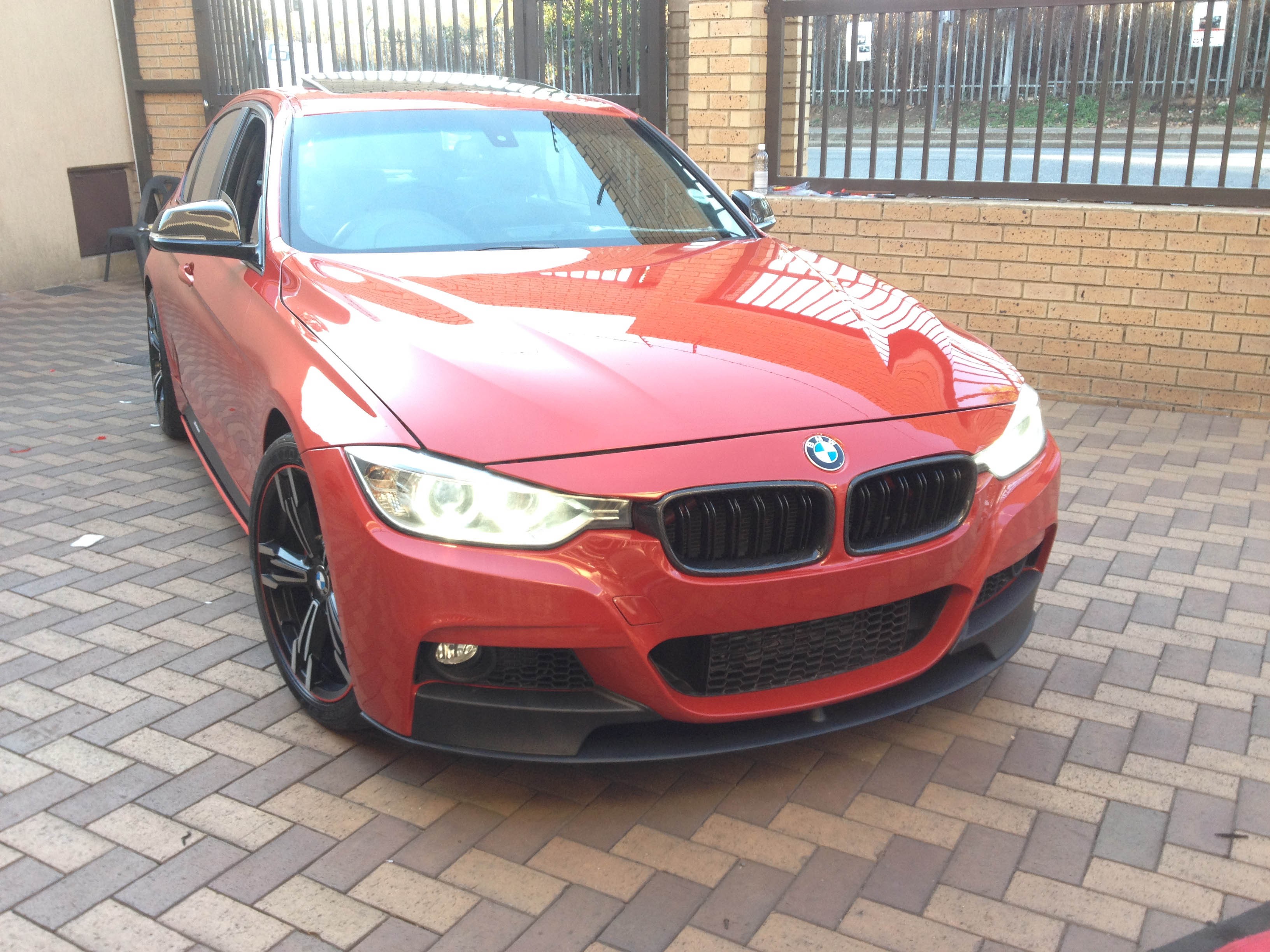 red f30 335i_650090971.jpg