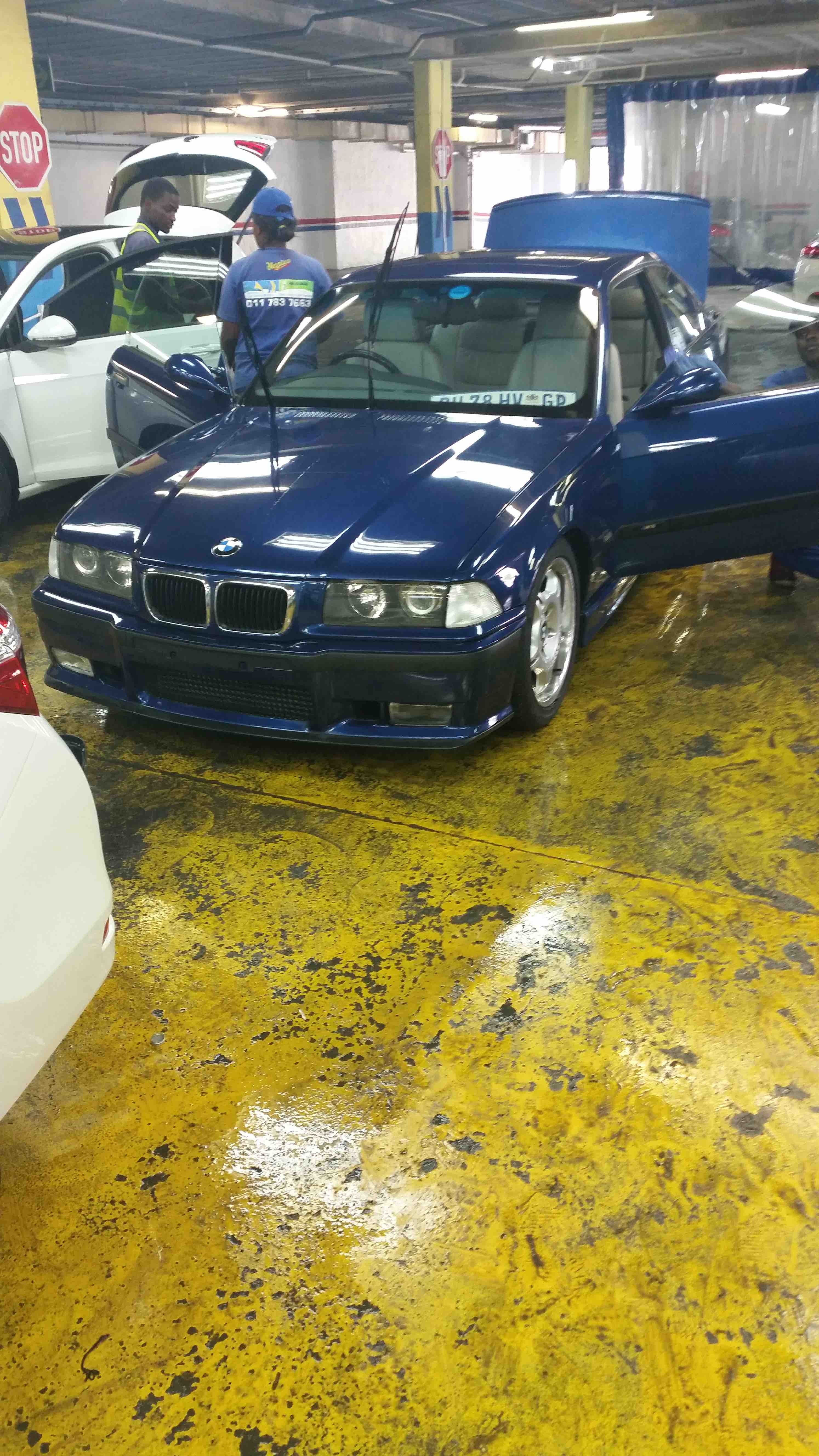m3 side on_6641713031.jpg