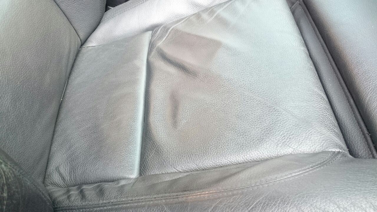 worndriversseat_5749524328.jpg
