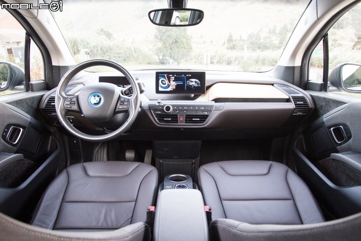 i3 interior_59982887.jpg