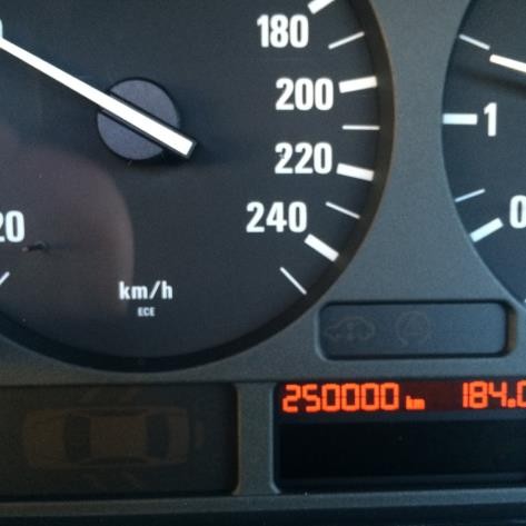 bmw high mileage_9121801238.jpg