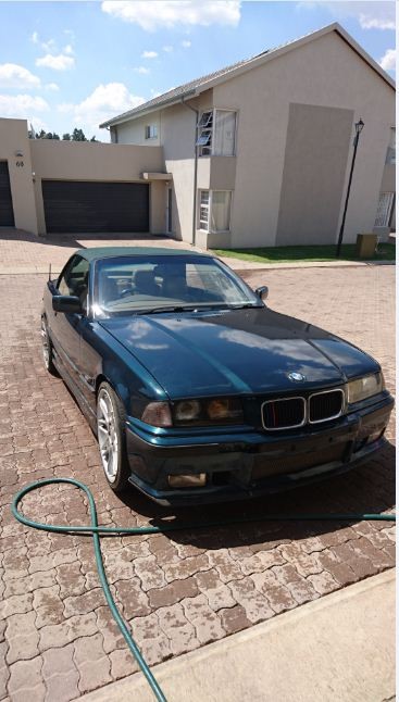 bmw3_238648373.jpg