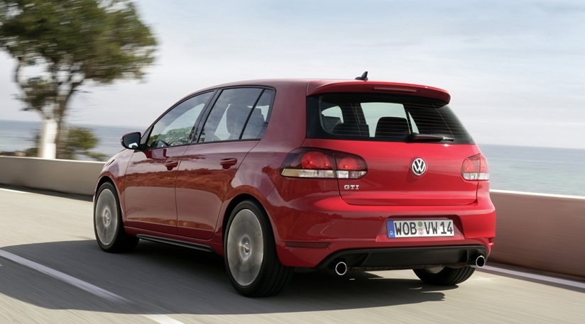vwgolfgtiphoto_3_5259115081.jpg