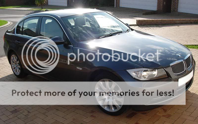 BMW330i_05.jpg