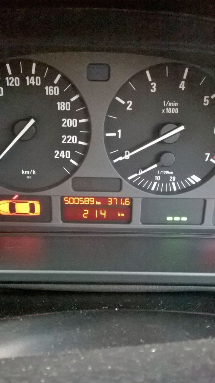 roland 523i_4198964550.jpg