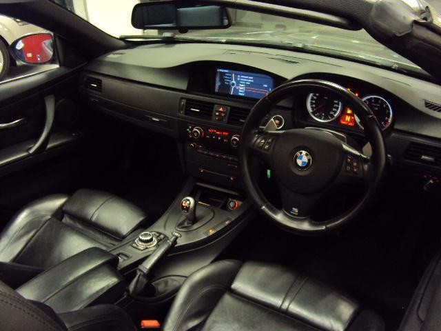 bmw5_3940801904.jpg