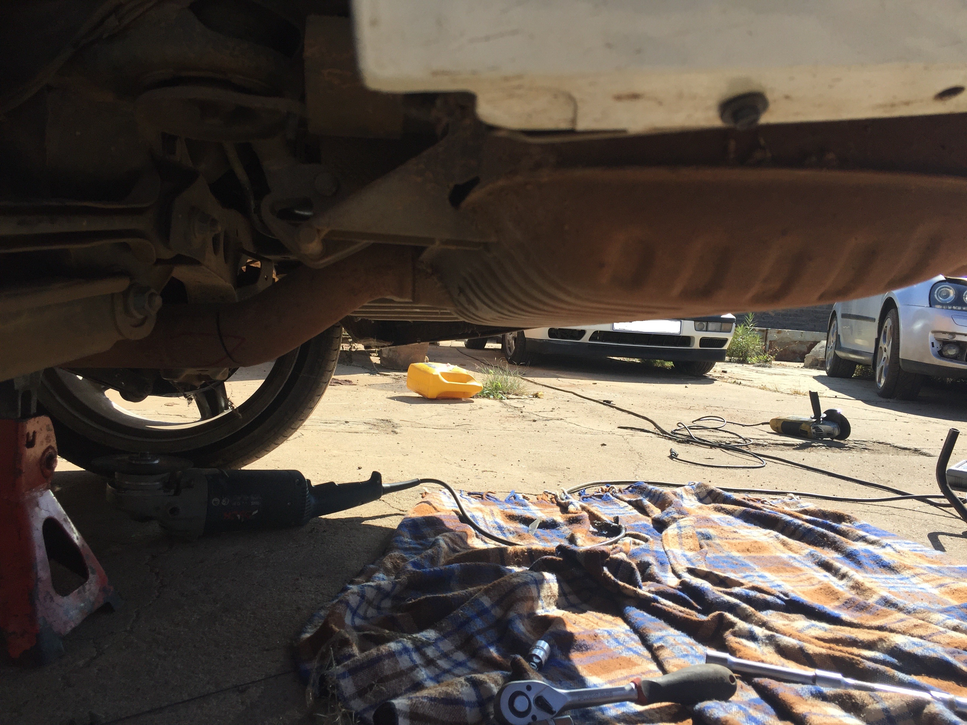 exhaust (7)_7188496054.jpg