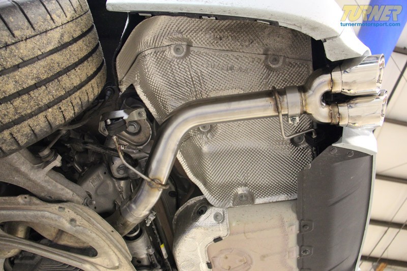 muffler2_3968953033.jpg