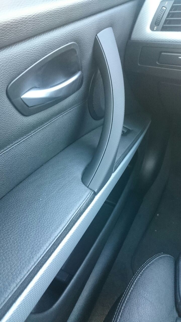 after_passengerarmrest_6941370069.jpeg