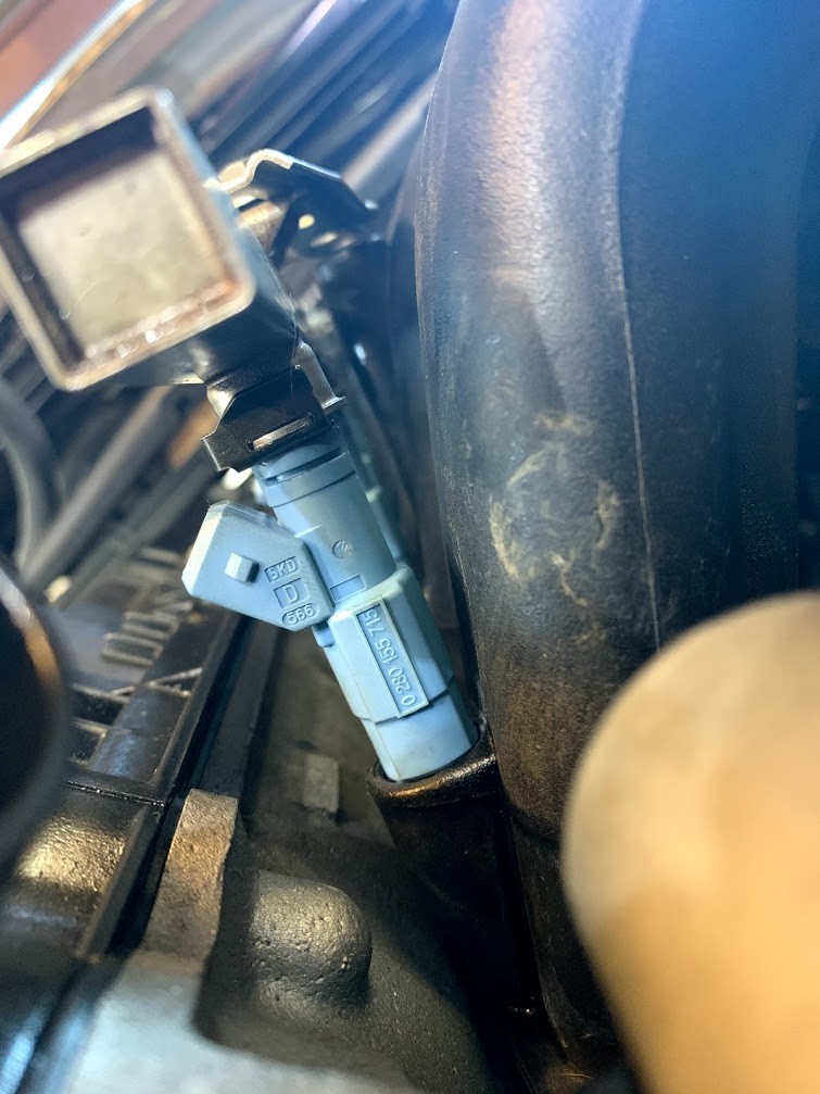 new fuel injectors_9886449265.jpg