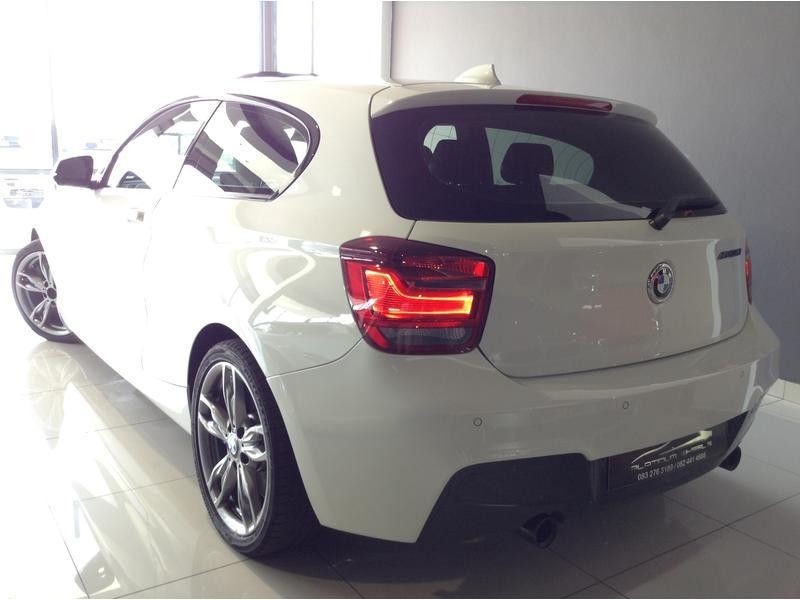 rear angle_249663628.jpg