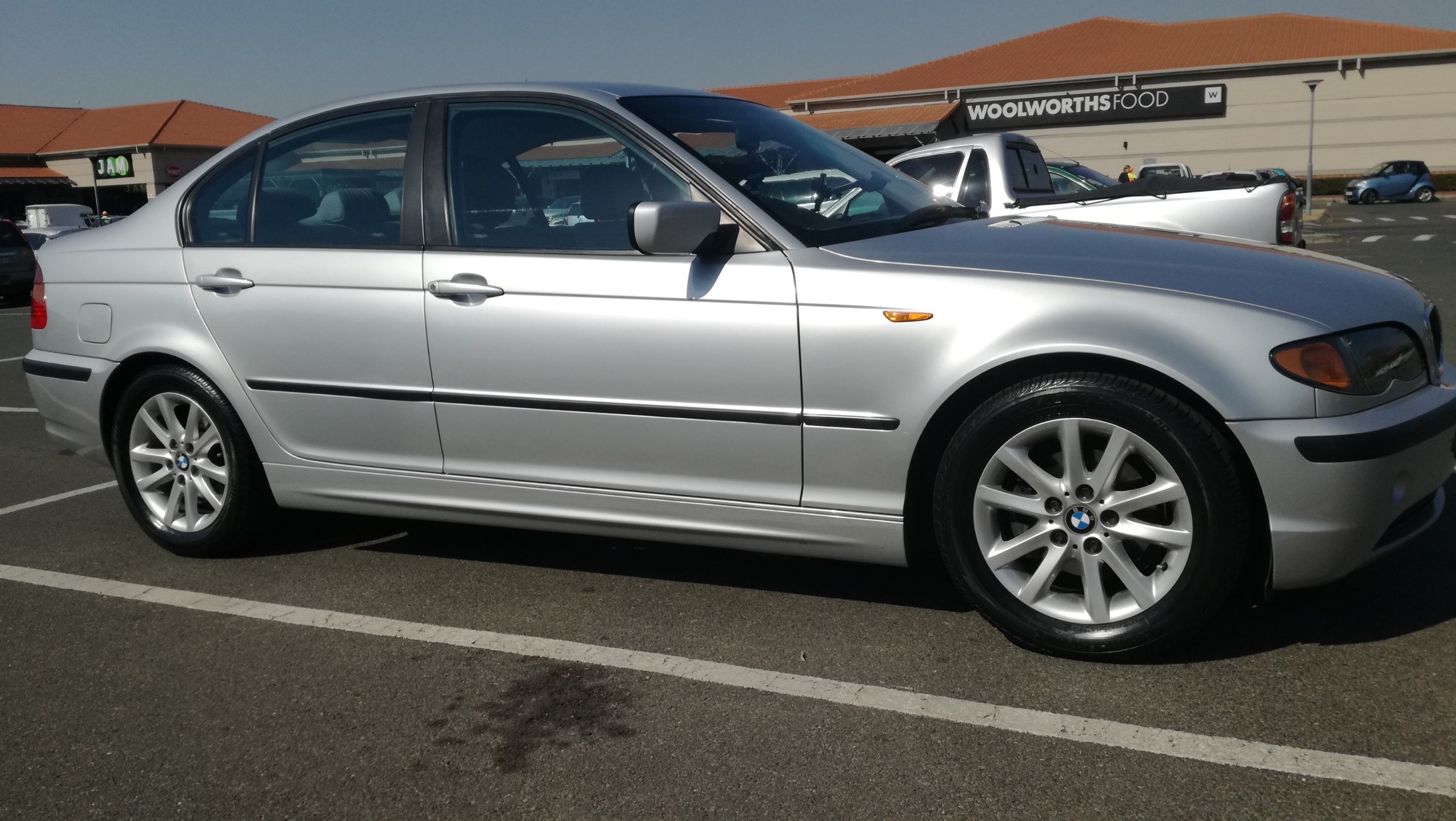 bmw 1_733134532.jpg