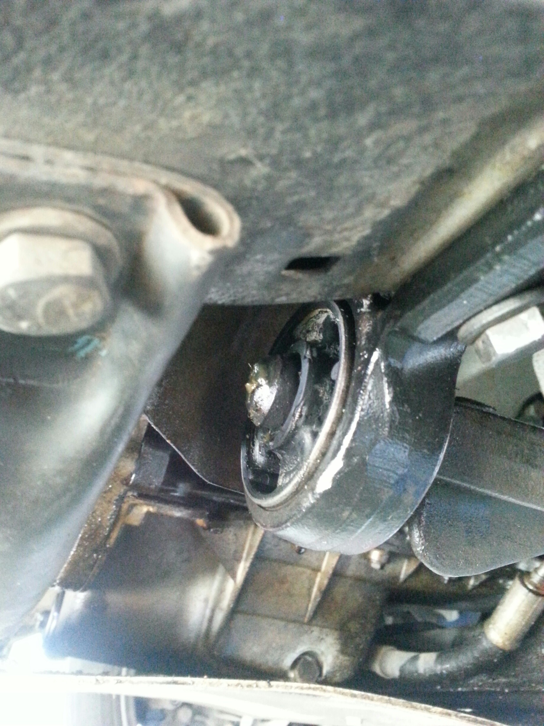 bushings_1377943153.jpg