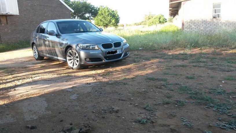 e90excl_3941559810.jpg