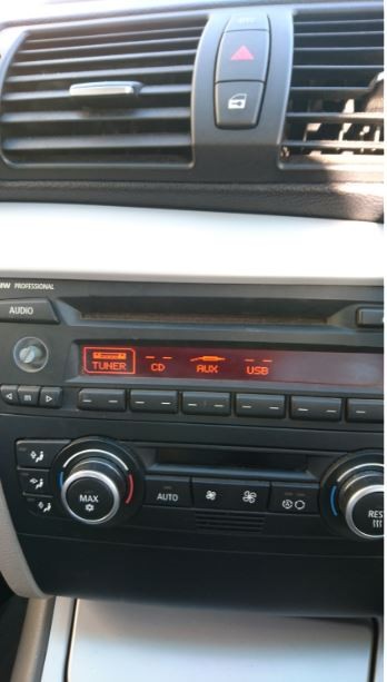 radio 8_4299064958.jpg