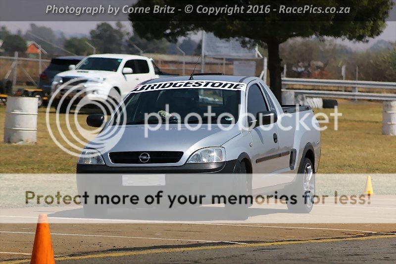 Session-02-2016-09-11-062_zpszjtmnxl5.jpg