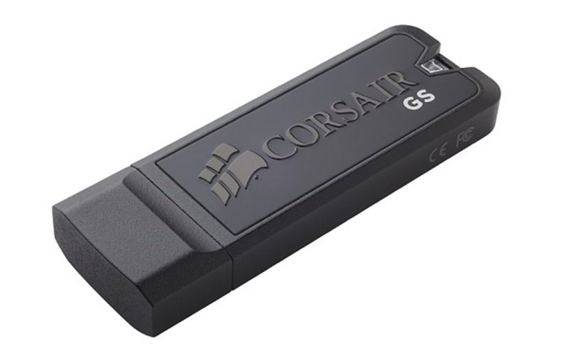 Corsair-512GB-flash-drive.jpg