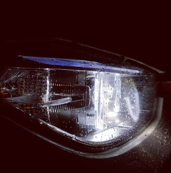 bmw1_2843420905.png