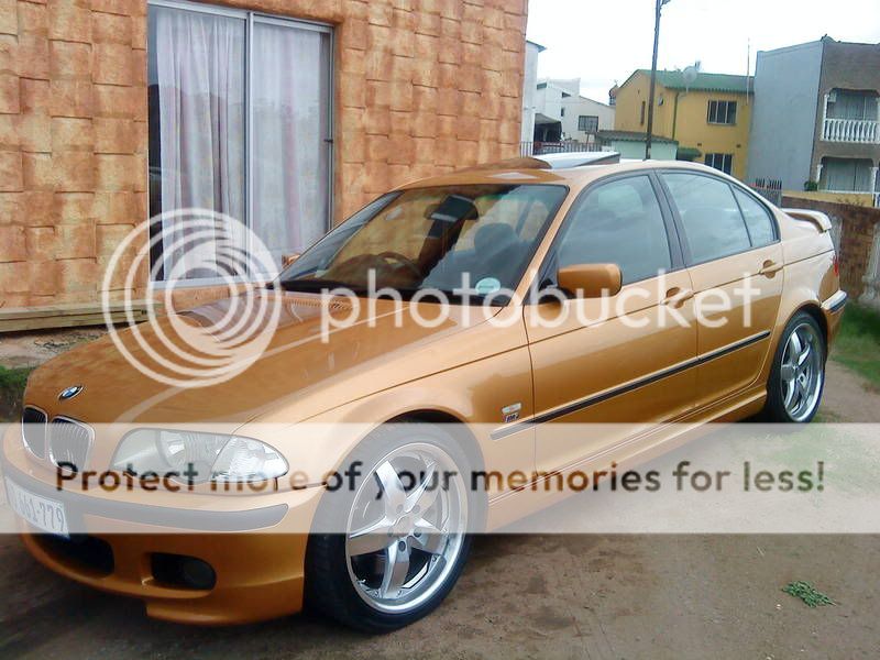 BMW330.jpg