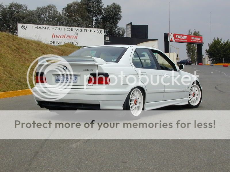 318i.jpg