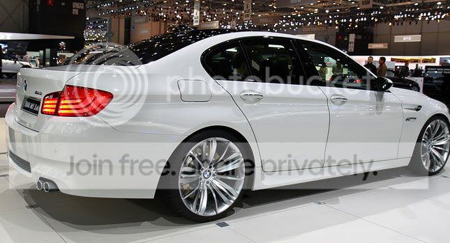 2012-BMW-M5-001.jpg