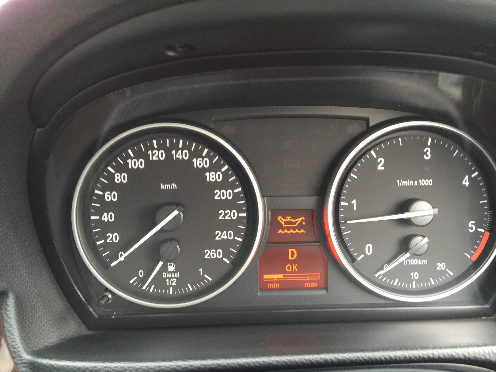 oil indicator_2619833620.jpg