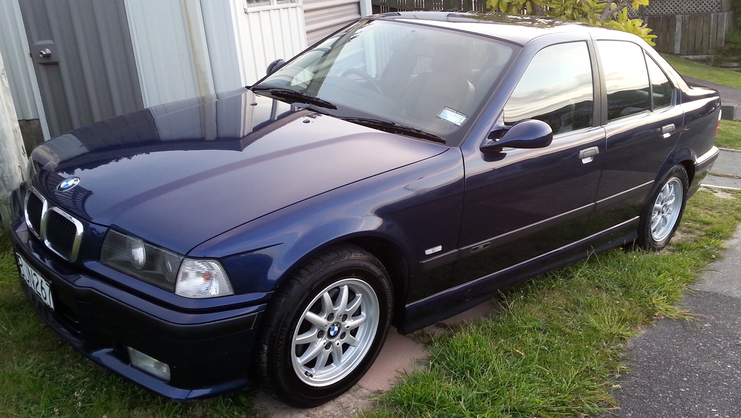 1996 bmw 318is_594382570.jpg